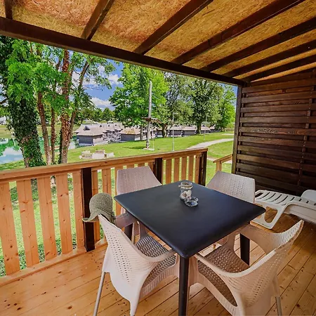 One Bedroom Mobile With View *