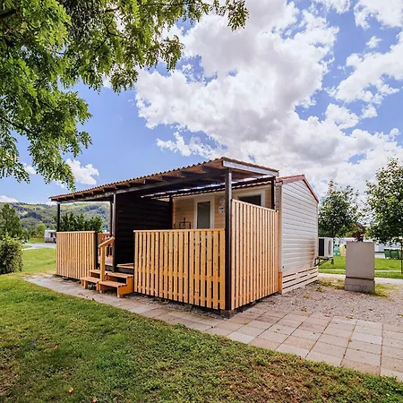 One Bedroom Mobile With View